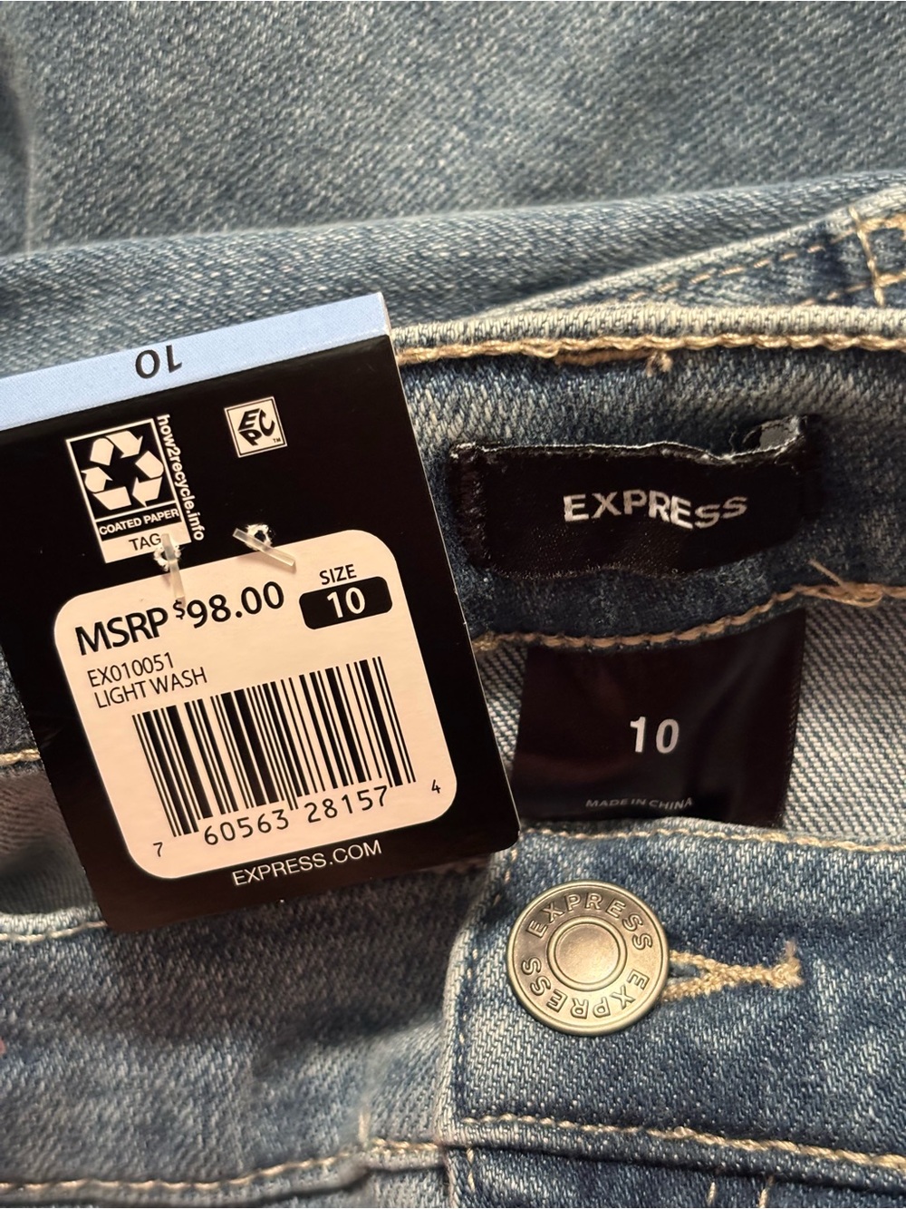 Express Jeans - Picture 2 of 2